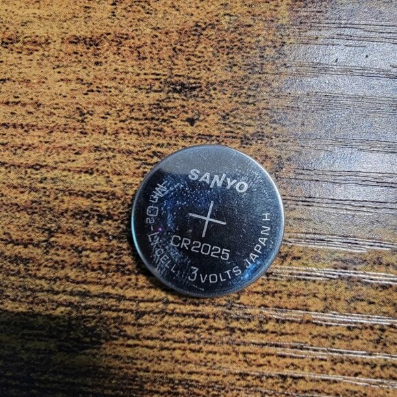 CANON POWER SHOT G6 CAMERA KIT - Picture 4 of 12